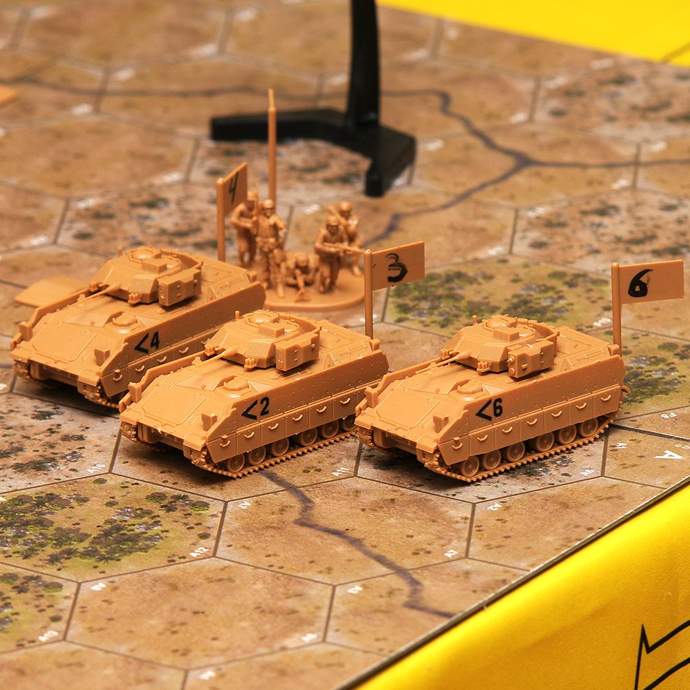 Настольная игра Игра настольная Zvezda Hot War: Битва за нефть (7409 ...