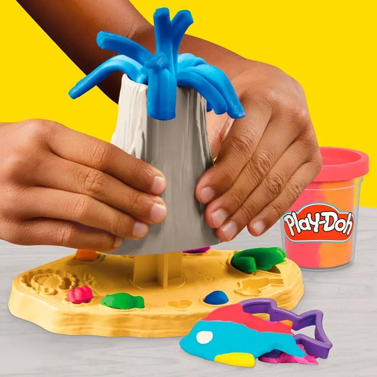 Набор для лепки Hasbro Play-Doh Вулканическое приключение с