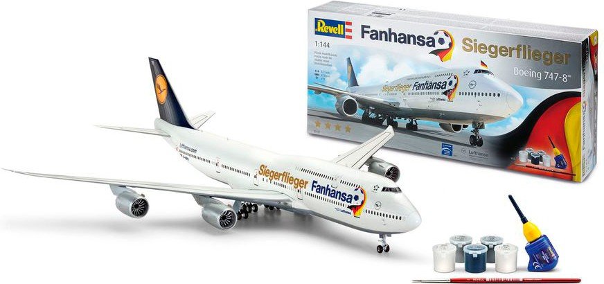 Модель Revell Літак Boeing 747-8 Fanhansa Siegerflieger 1:144